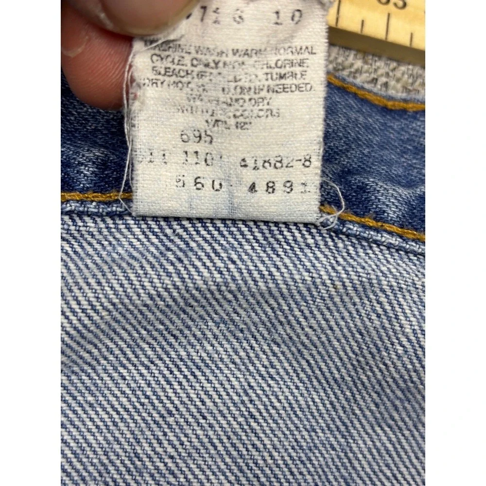 Vintage Levis 560 Loose Fit Tapered Leg Jeans Mens 38x31 Blue Made in‎ USA Denim